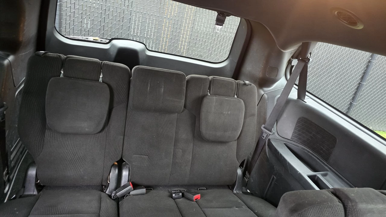2016 Dodge Grand Caravan SXT Main Image