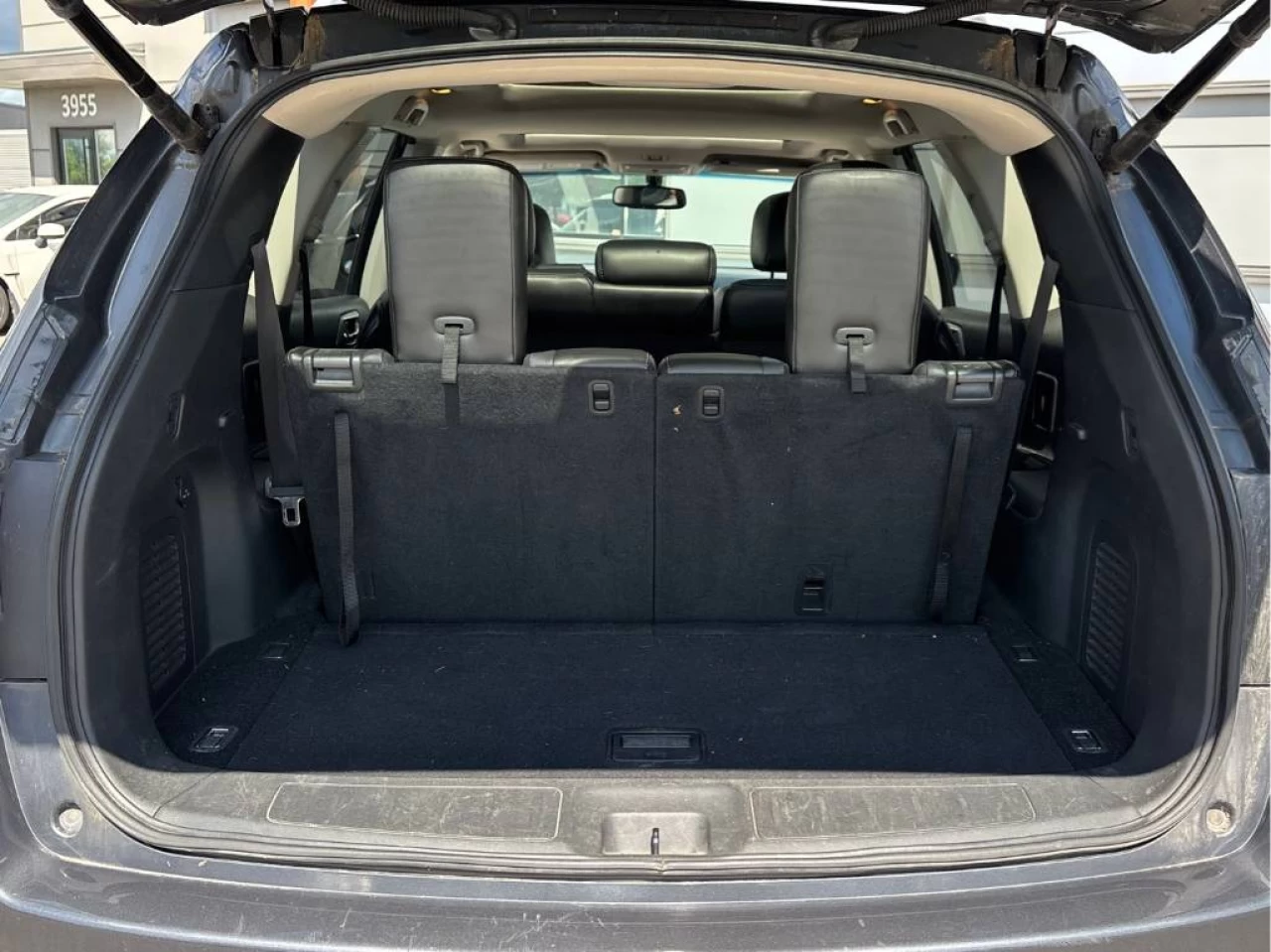 2014 Nissan Pathfinder S/SV/SL/Platinum Image principale