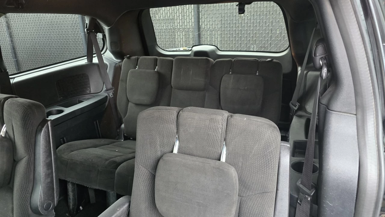 2016 Dodge Grand Caravan SXT Main Image