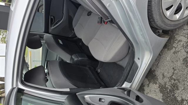 Hyundai Elantra GL 2014