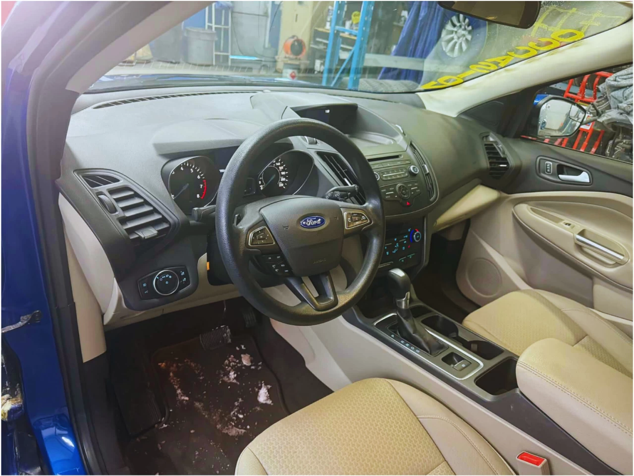 2017 Ford Escape SE Main Image