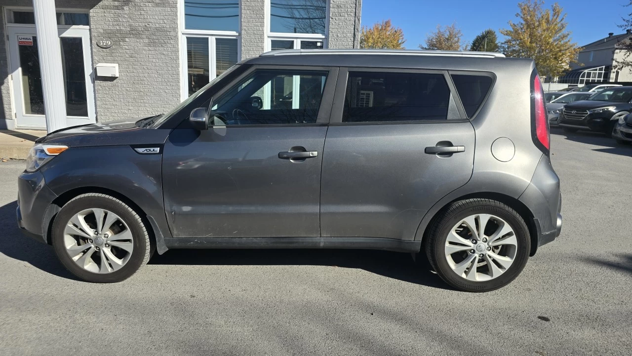 2016 Kia Soul EX/EX+ ECO/SX/SX Luxury/EX+/Sport Inferno Red/Black/Sport Onyx Black/Red/Urban Cappuccino/Urban Titanium/Urban Inferno Red/Sport Polar White/Red/Energy Edition Image principale