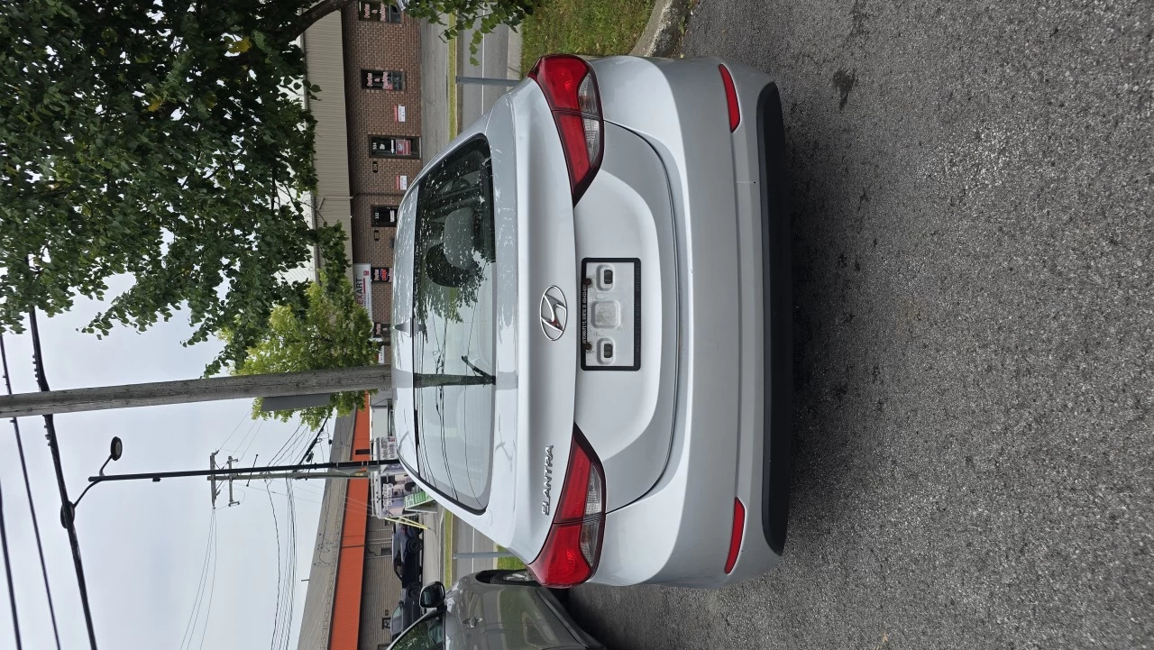 2014 Hyundai Elantra GL Main Image