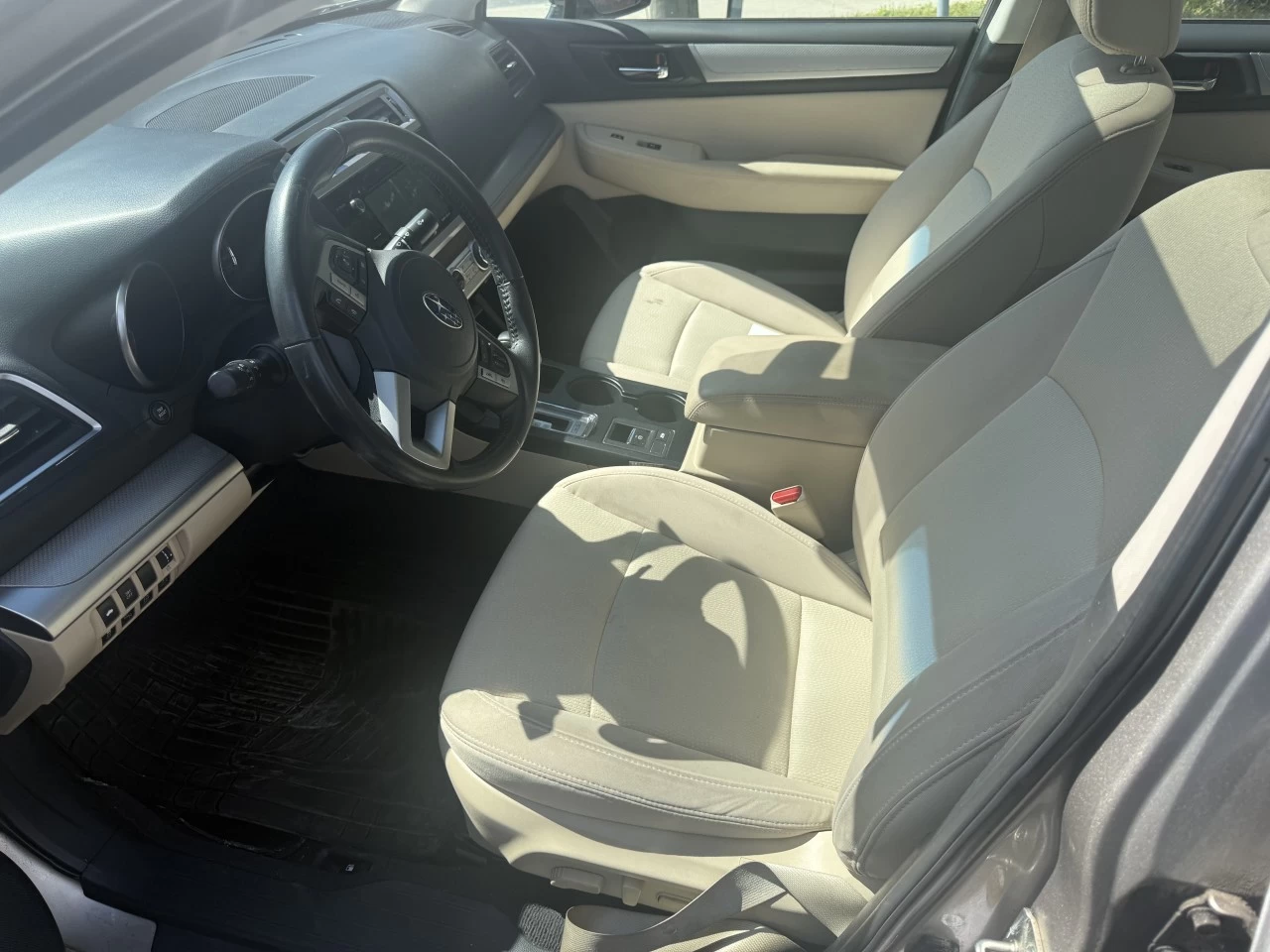 2017 Subaru Legacy Premium Image principale