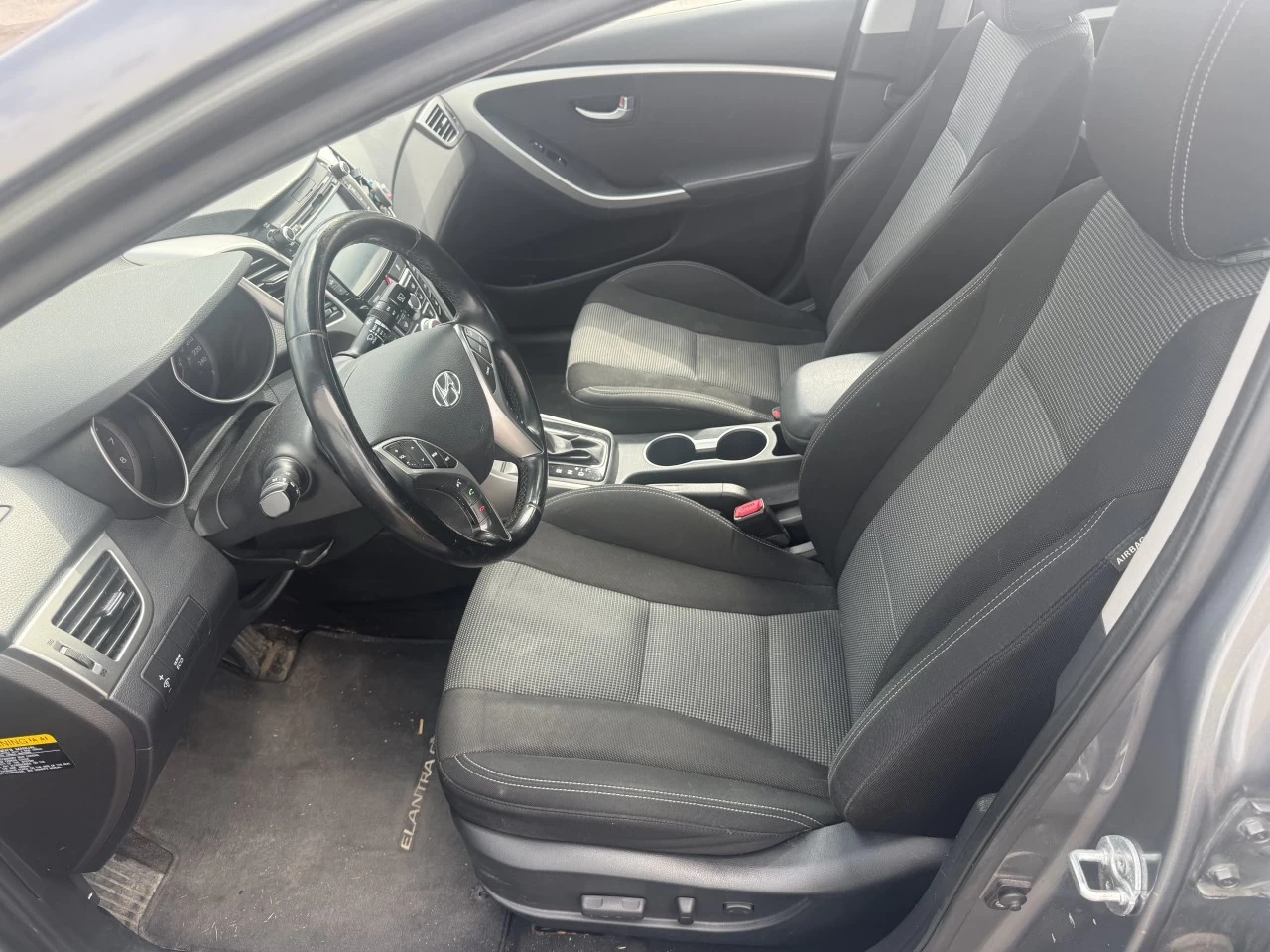 2016 Hyundai Elantra GT GLS w/Tech Pkg Image principale