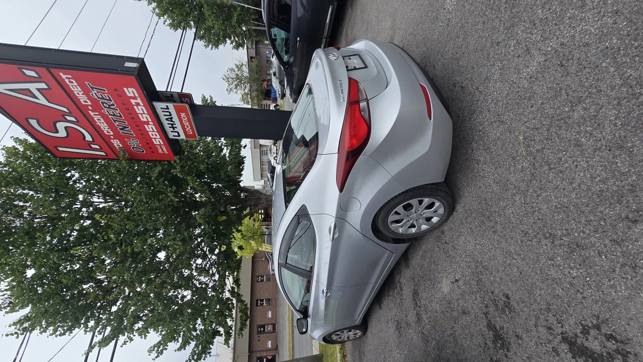 2014 Hyundai Elantra GL Main Image