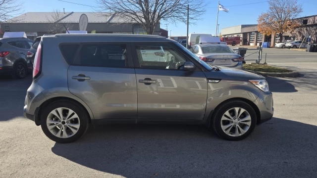 Kia Soul EX/EX+ ECO/SX/SX Luxury/EX+/Sport Inferno Red/Black/Sport Onyx Black/Red/Urban Cappuccino/Urban Titanium/Urban Inferno Red/Sport Polar White/Red/Energy Edition 2016