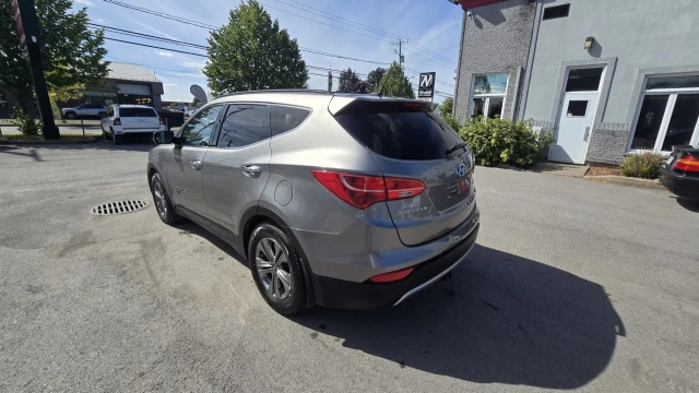 Hyundai Santa Fe Sport FWD 4dr 2.4L 2015