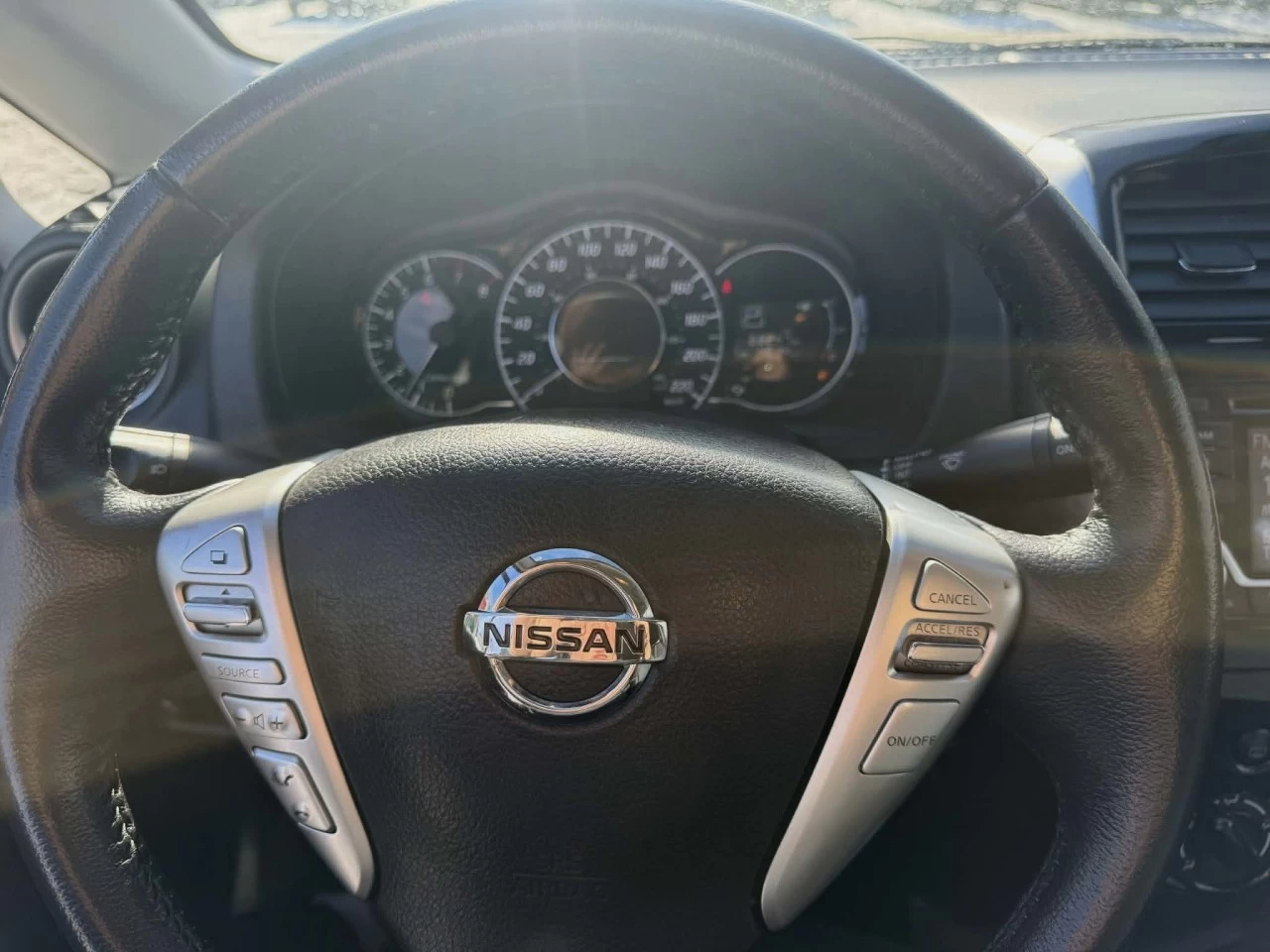 2017 Nissan Versa Note SV Image principale