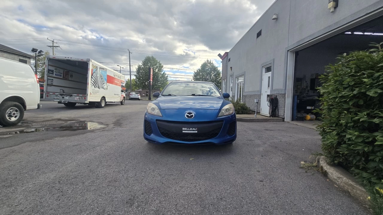2013 Mazda 3 GX Main Image