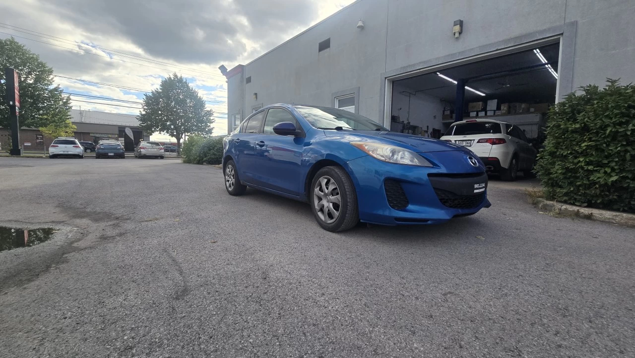 2013 Mazda 3 GX Main Image