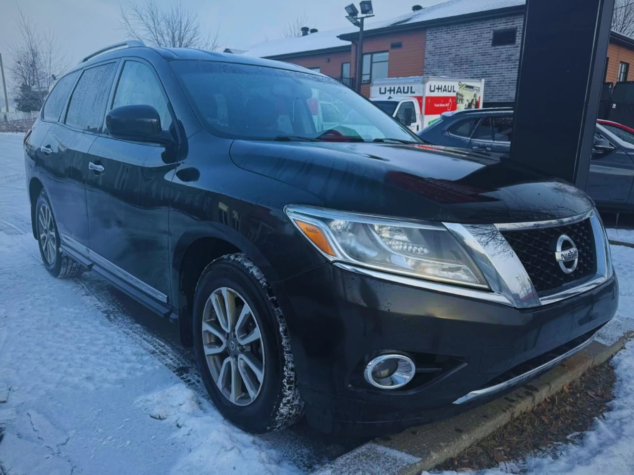 2015 Nissan Pathfinder SL Image principale