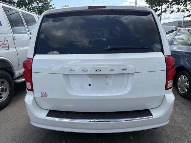 Dodge Grand Caravan SE 2013
