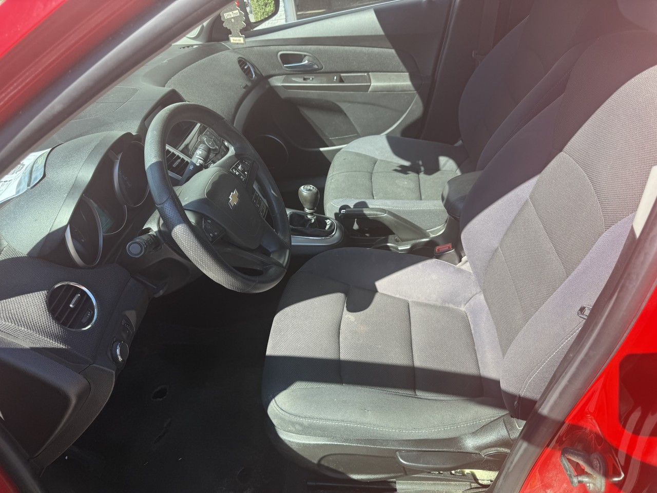 2015 Chevrolet Cruze 1LT Main Image
