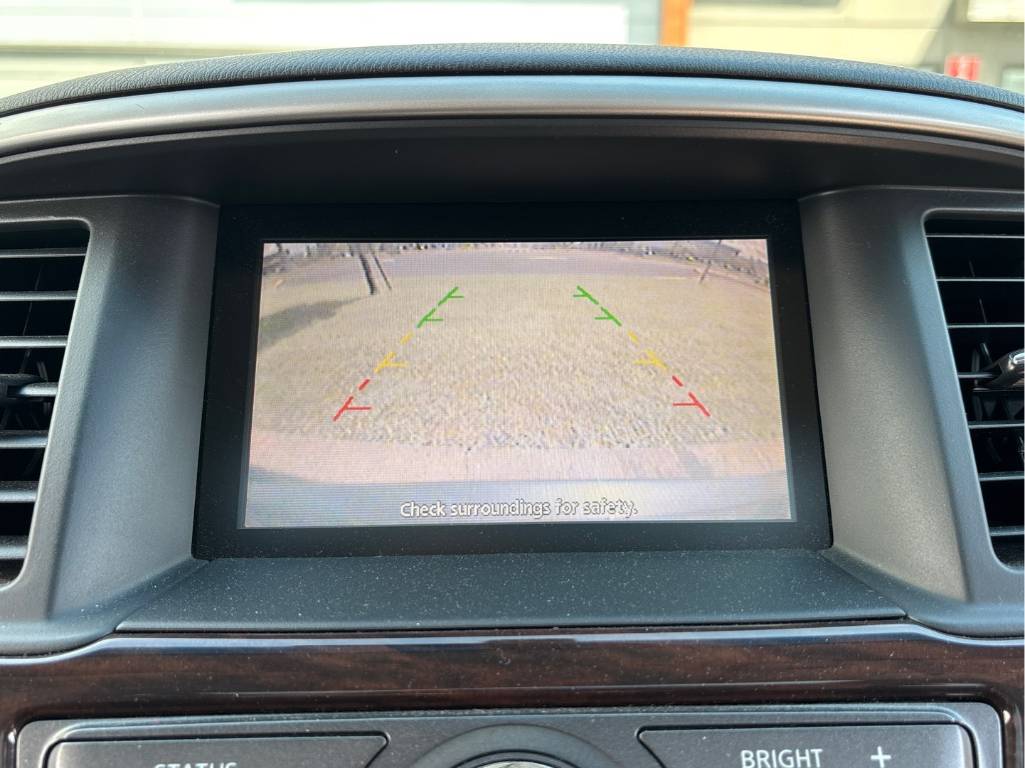 2014 Nissan Pathfinder S/SV/SL/Platinum Main Image