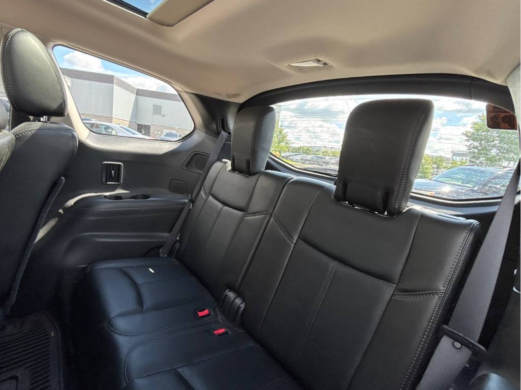 2014 Nissan Pathfinder S/SV/SL/Platinum Main Image